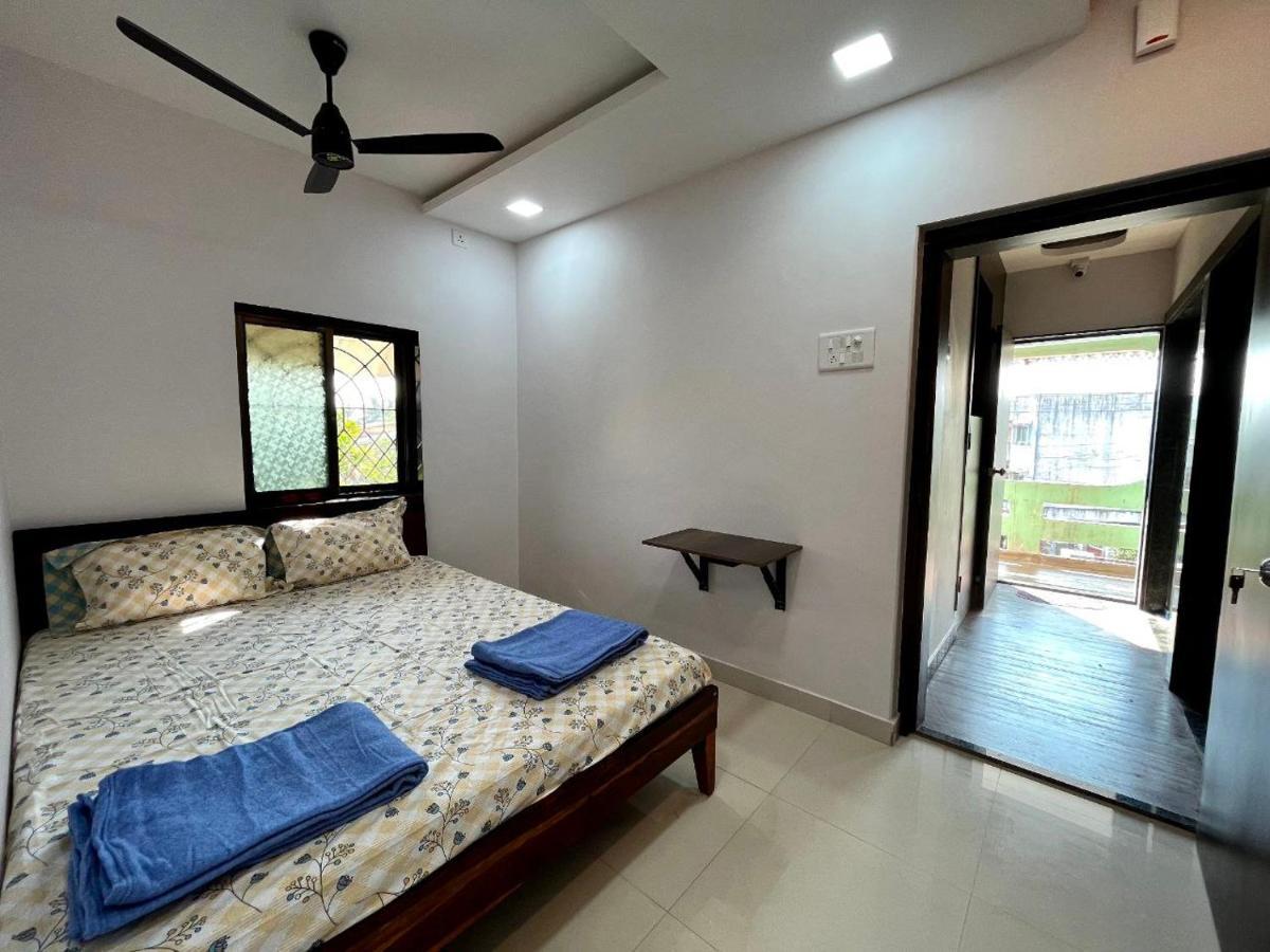 Gayatri Homestay Ratnagiri Bagian luar foto